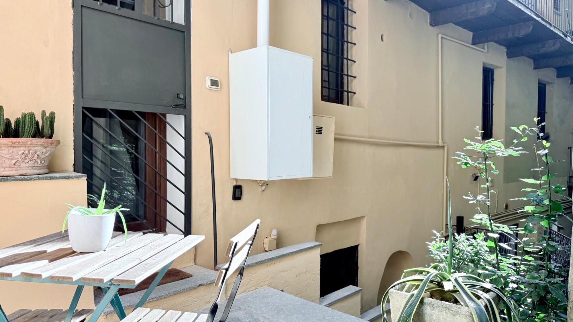 Small Alley Pinerolo Ngoại thất bức ảnh